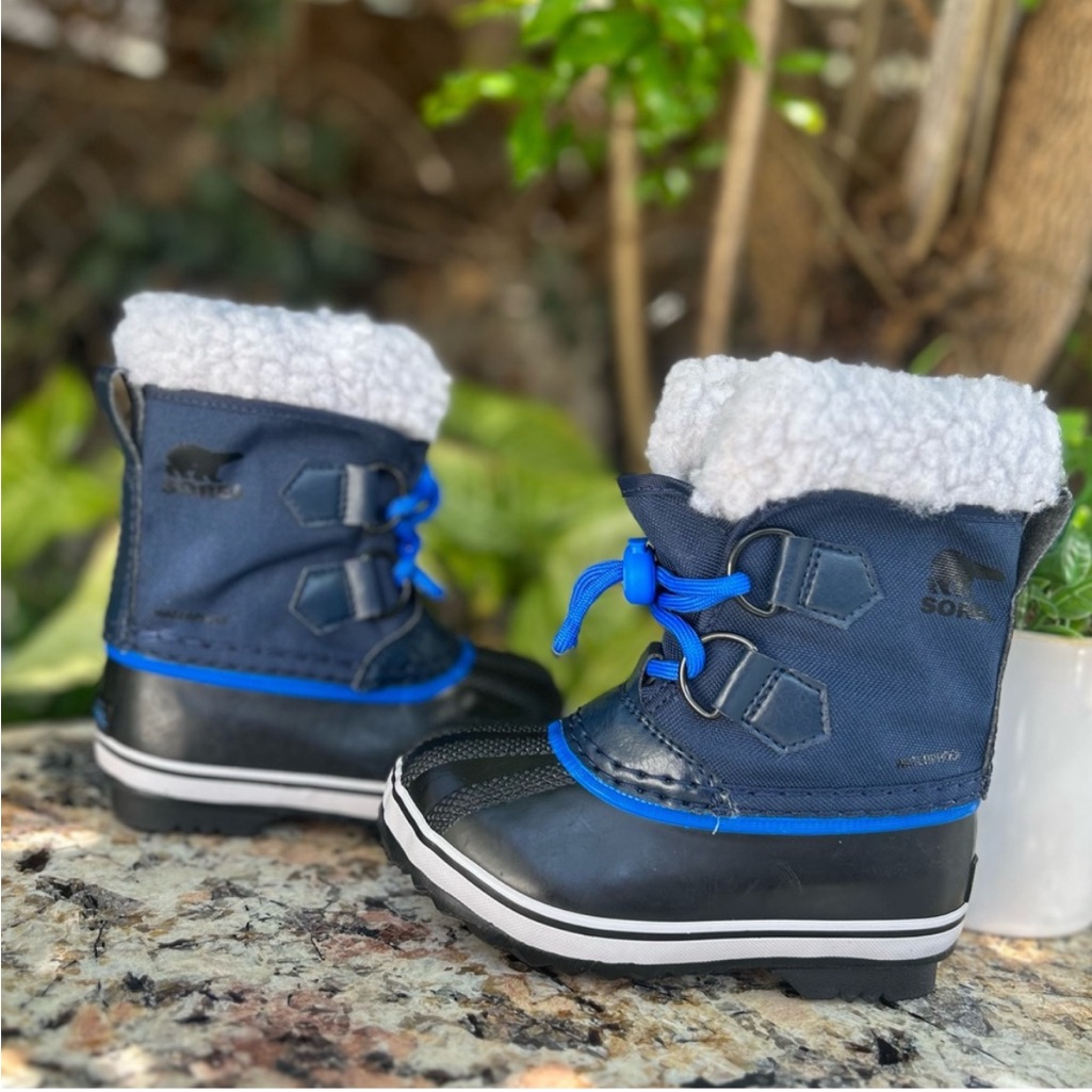 - Sorelsnow Boots Toddler Sz 9